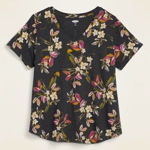 Old navy everyday floral v neck t shirt XL
